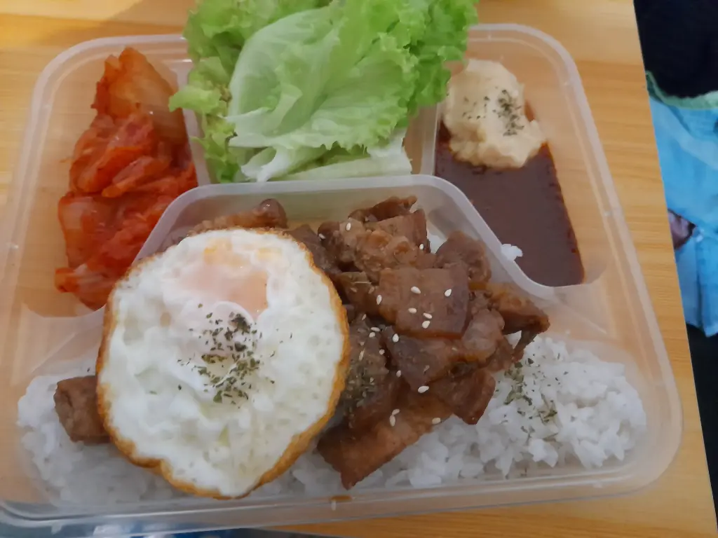 Samngyupsal with Egg